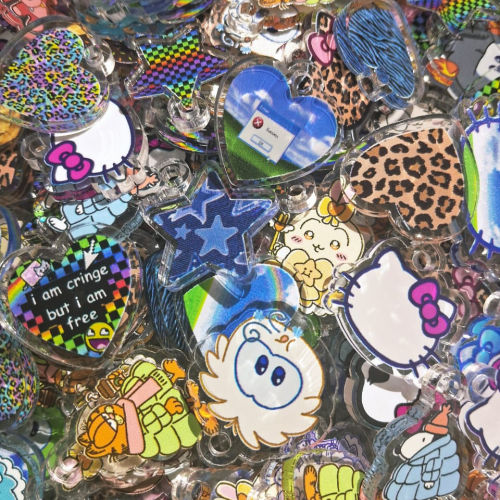 Llaveros y Phonecharms